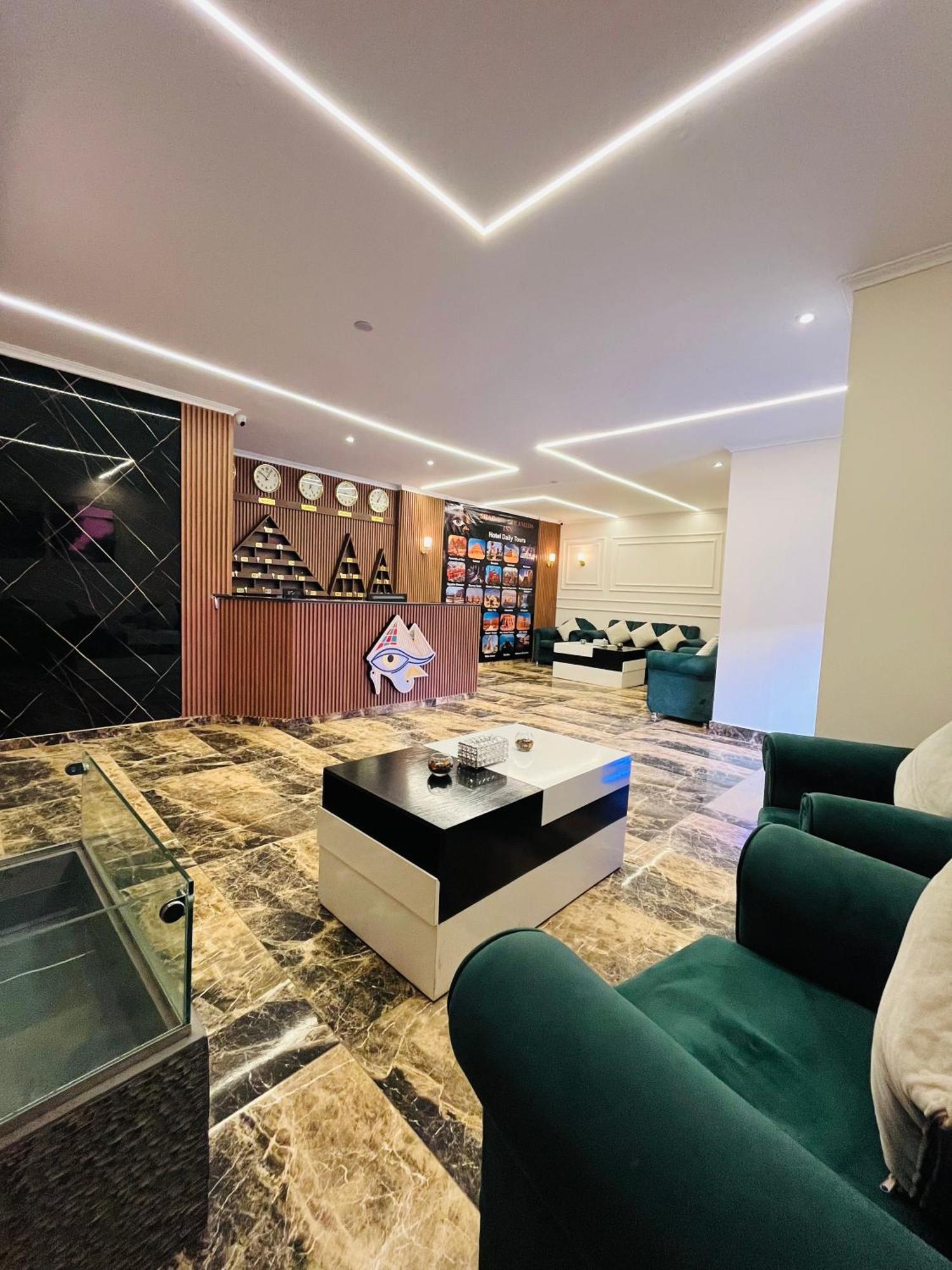 Shadow Pyramids Suites And Jacuzzi Kafret el-Gabal 외부 사진