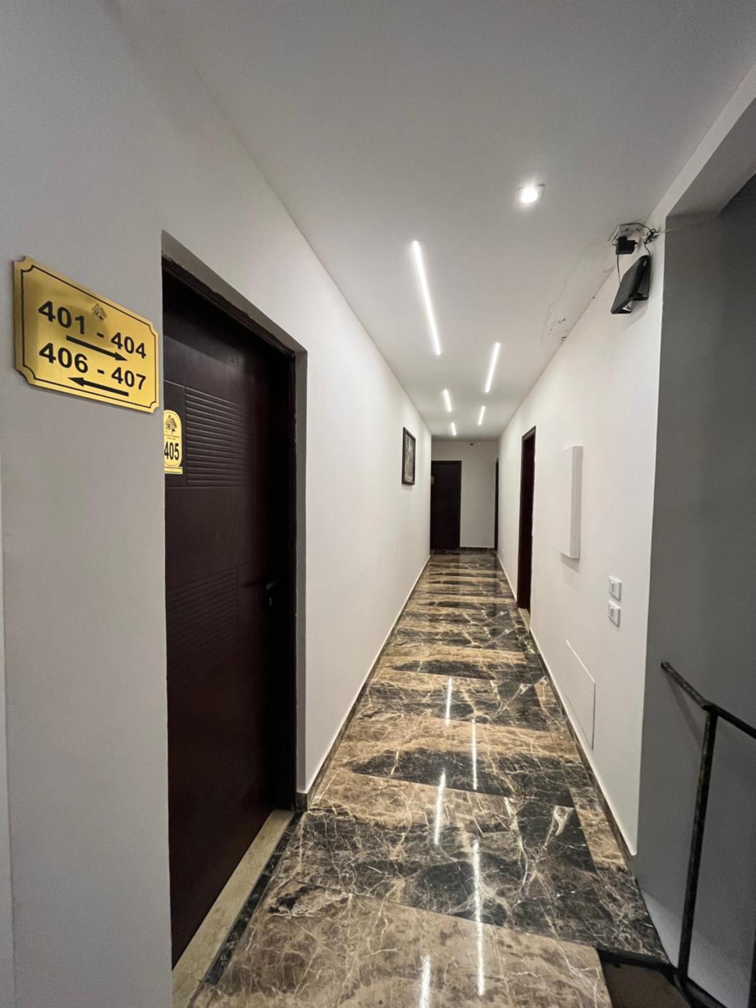 Shadow Pyramids Suites And Jacuzzi Kafret el-Gabal 외부 사진
