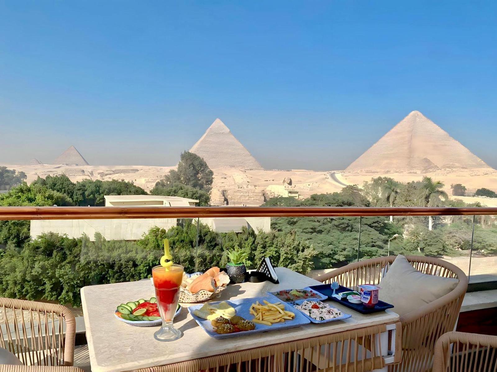 Shadow Pyramids Suites And Jacuzzi Kafret el-Gabal 외부 사진