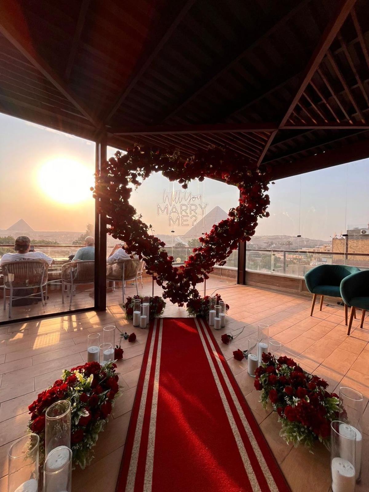 Shadow Pyramids Suites And Jacuzzi Kafret el-Gabal 외부 사진